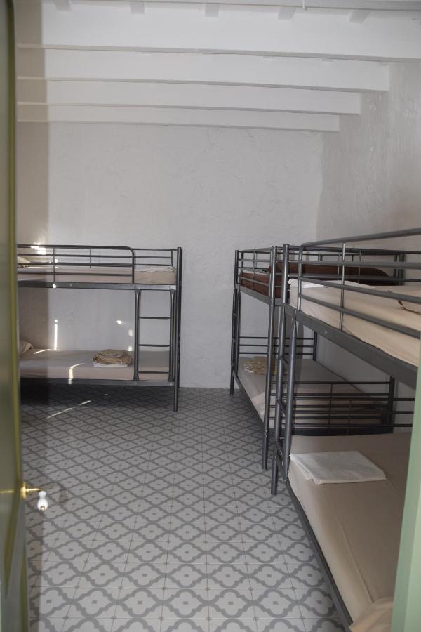 Refugi Biniati Vell Hostel Sant Lluis Bagian luar foto